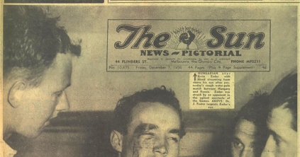 Vér a melbourne-i medencében